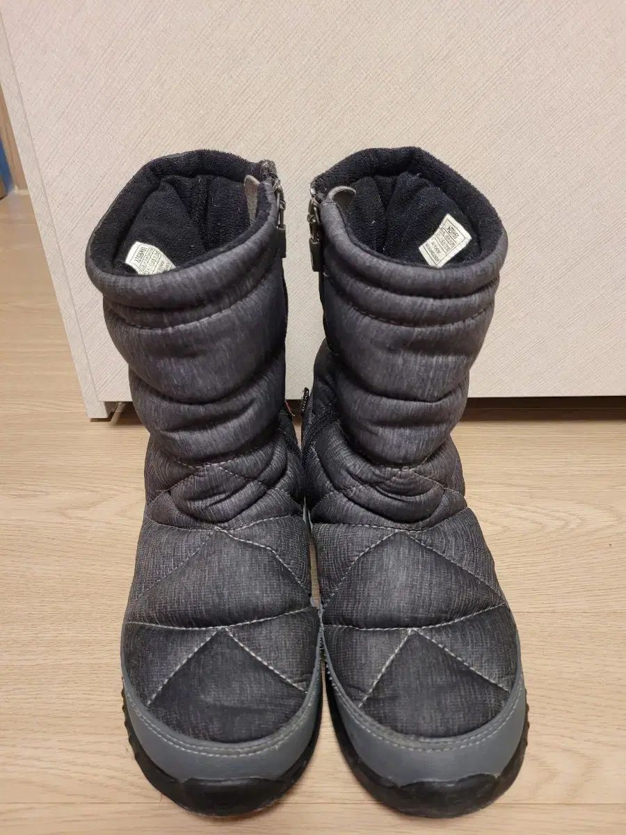 THE NORTH FACE(ザノースフェイス) グースダウン ブーツ 210
