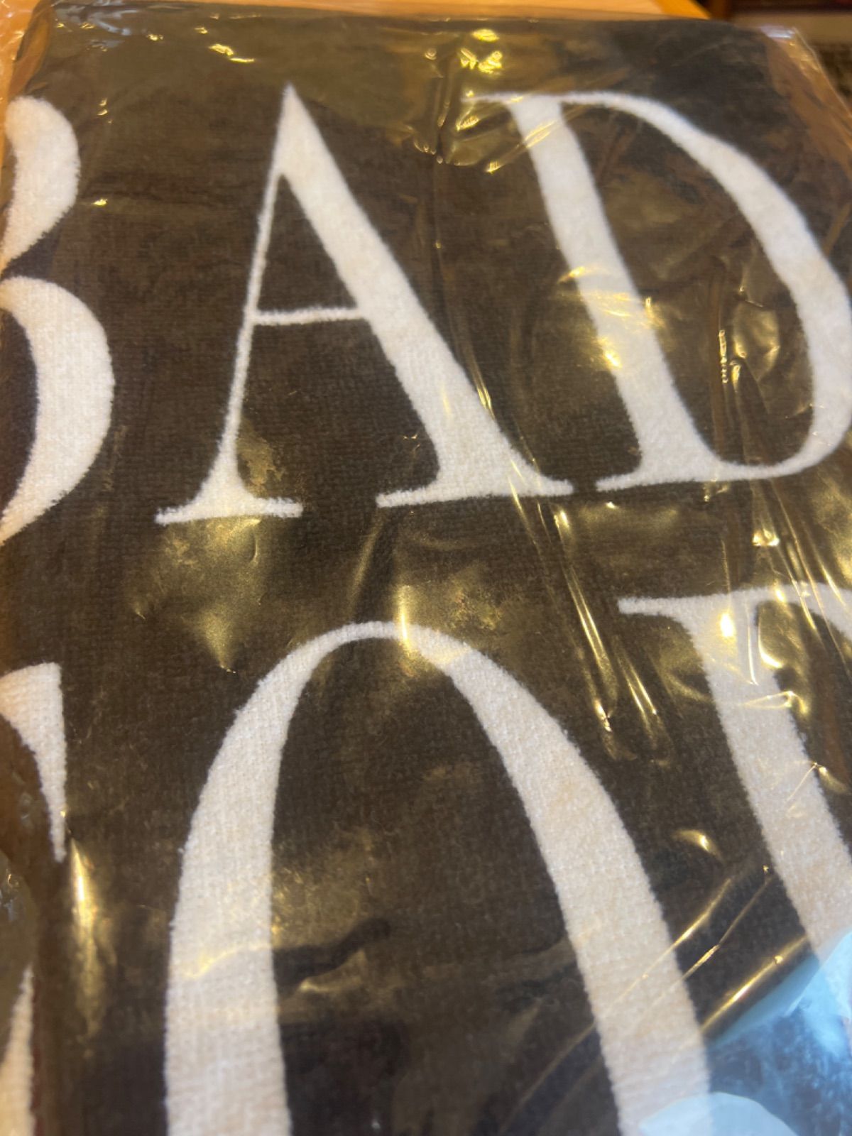 完売品FOREVER TOWEL / BLACK BADHOP バッドホップ