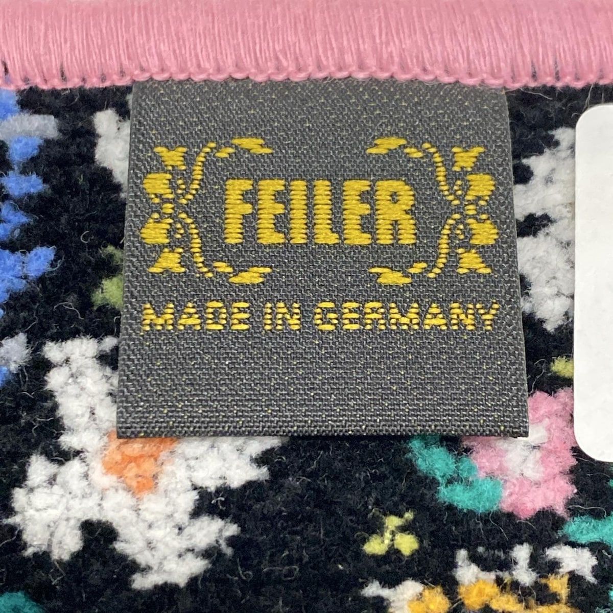 【新品】フェイラー　パニエドフルール　タオル FEILER(フェイラー) 小物新品同様 - 黒×ピンク×マルチ ハンド