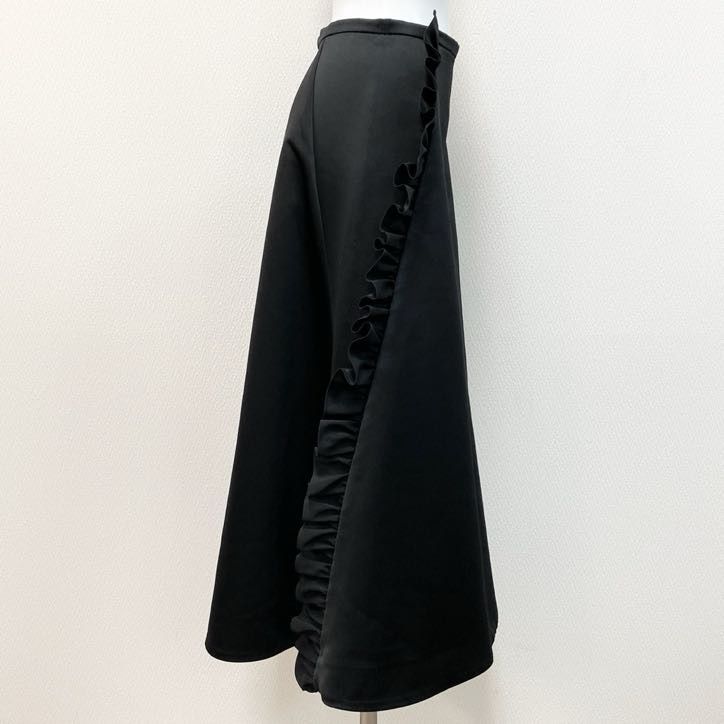 45k18 YOKO CHAN 日本製 ラッフルフレアスカート ボトムス ロング