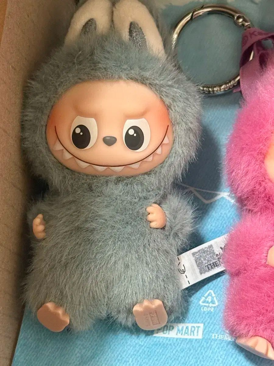 ミニ ラブブ アルファベット キーリング まとめ売り 4 犬