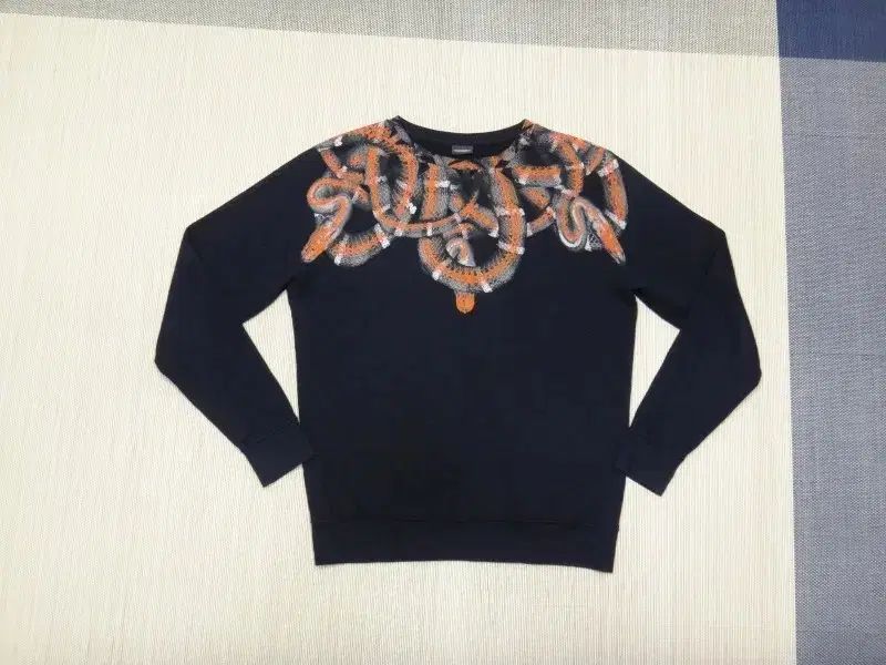 100-105 MARCELO BURLON マルセロバーロン スネーク 起毛 スウェット 正規品