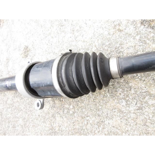 右Fドライブシャフト