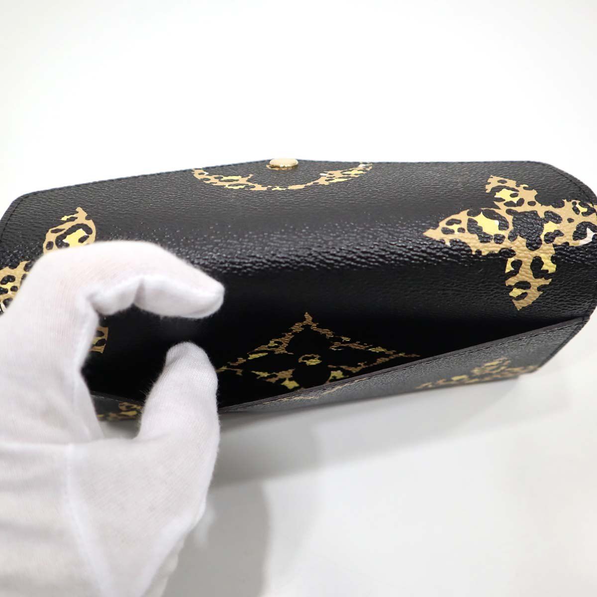 美品 LV 財布 モノグラムジャングル ポルトフォイユ・サラ M67875