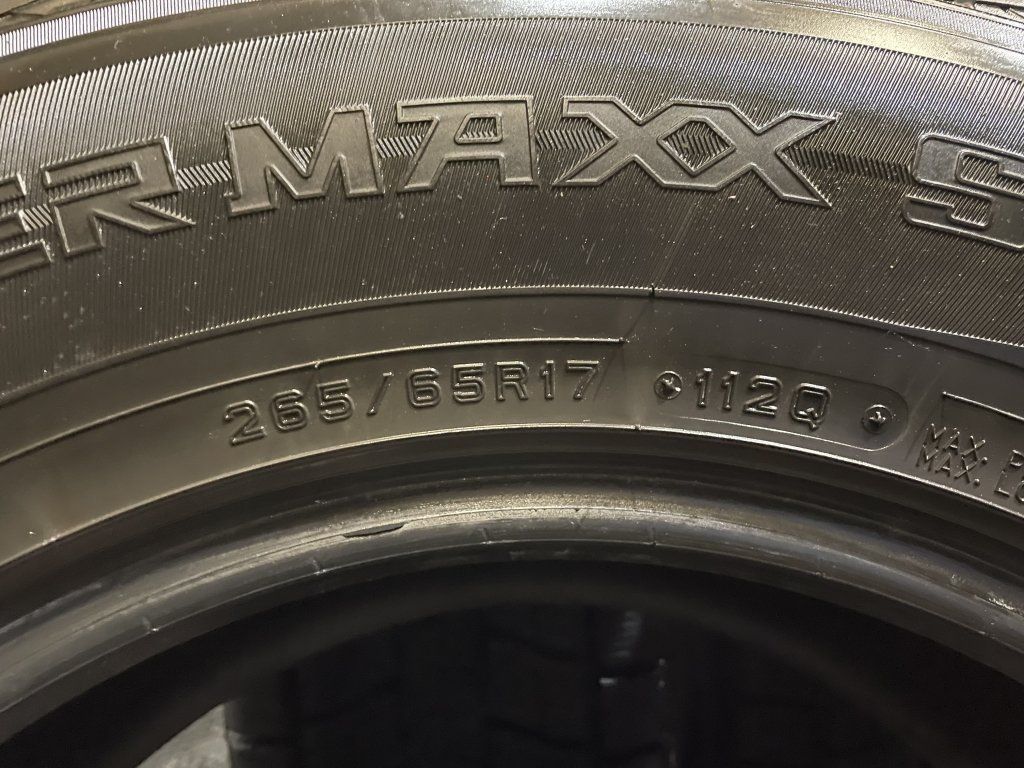 DUNLOP WINTER MAXX SJ8 265/65R17 17インチ スタッドレス 4本 バリ溝