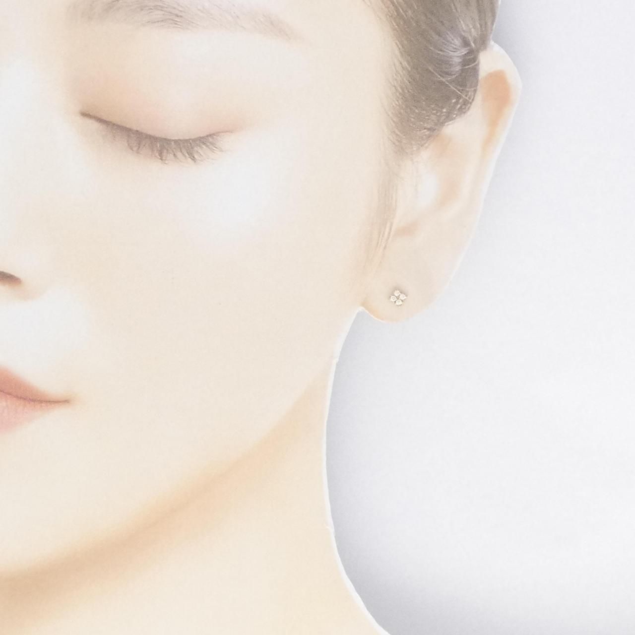 アーカー エターナルライツスタッド ピアス 0.08CT - メルカリ