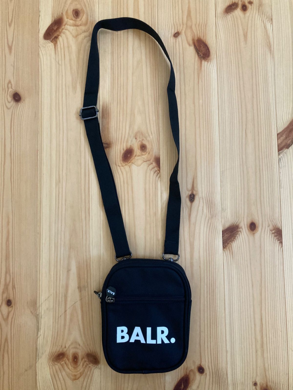 BALR. ボーラー U-Series Small Cross Body Bag