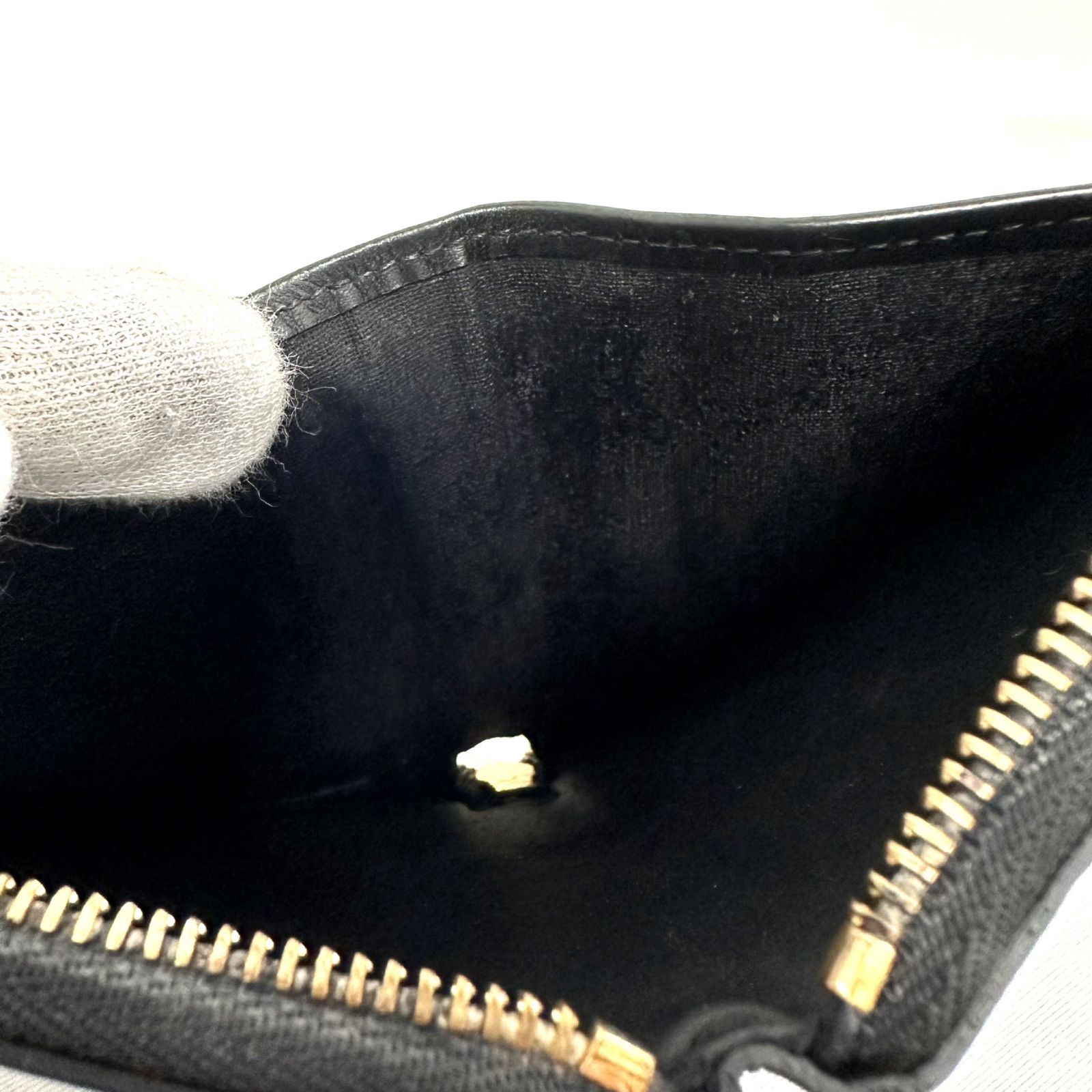 LOUIS VUITTON ルイヴィトン ヴェルニ ブルーム コンパクト