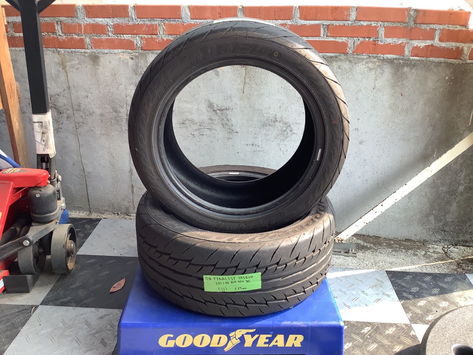 値下げ［送料込み］ 235/45 R17 2023年製 FINALIST 595EVO ファイナリスト595EVO タイヤ2本セット