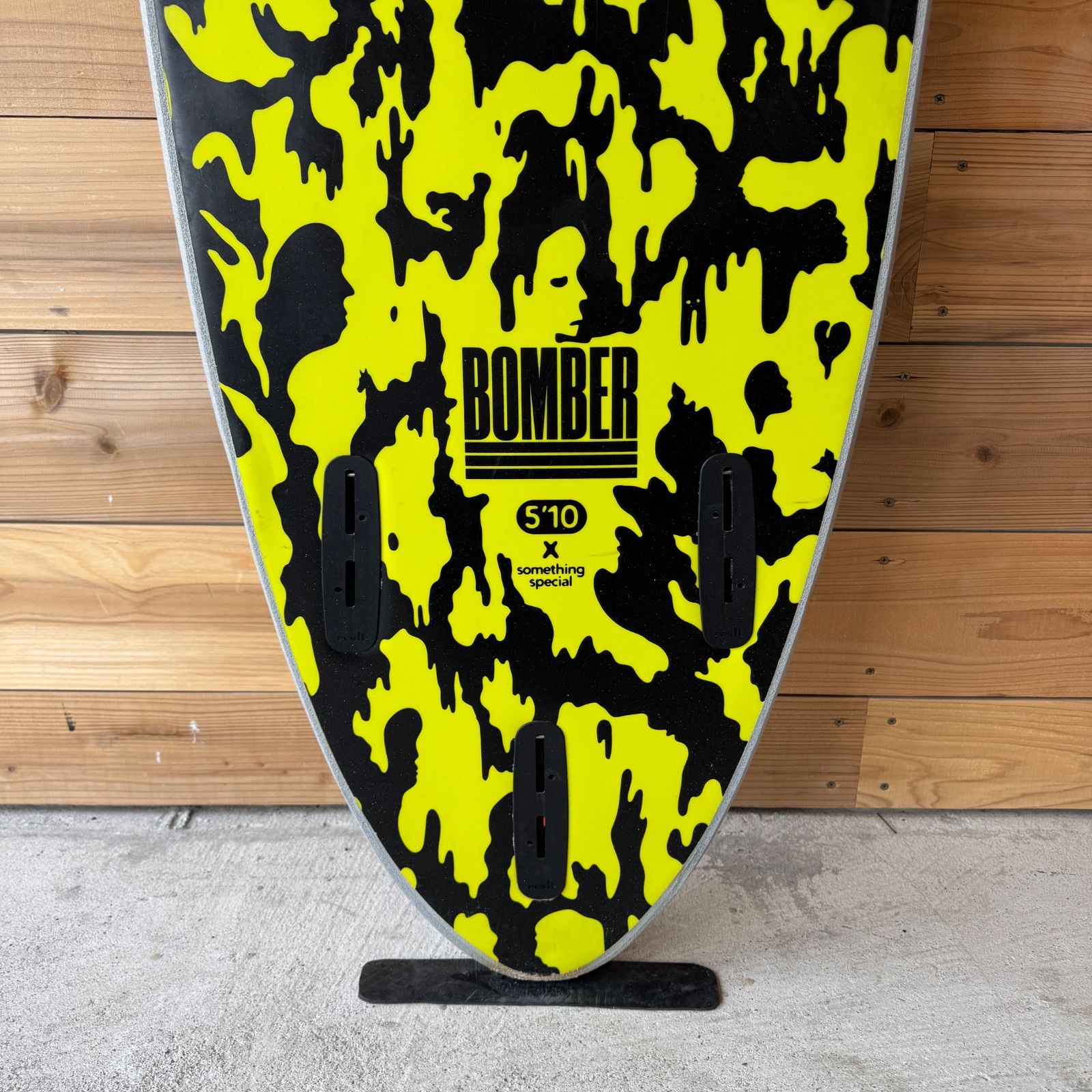 ソフテック　ボンバー　ボマー　BOMBER 5'10　ソフトボード　サーフボード ソフトボード サーフィン ソフテック Softech BOMBER 5'10