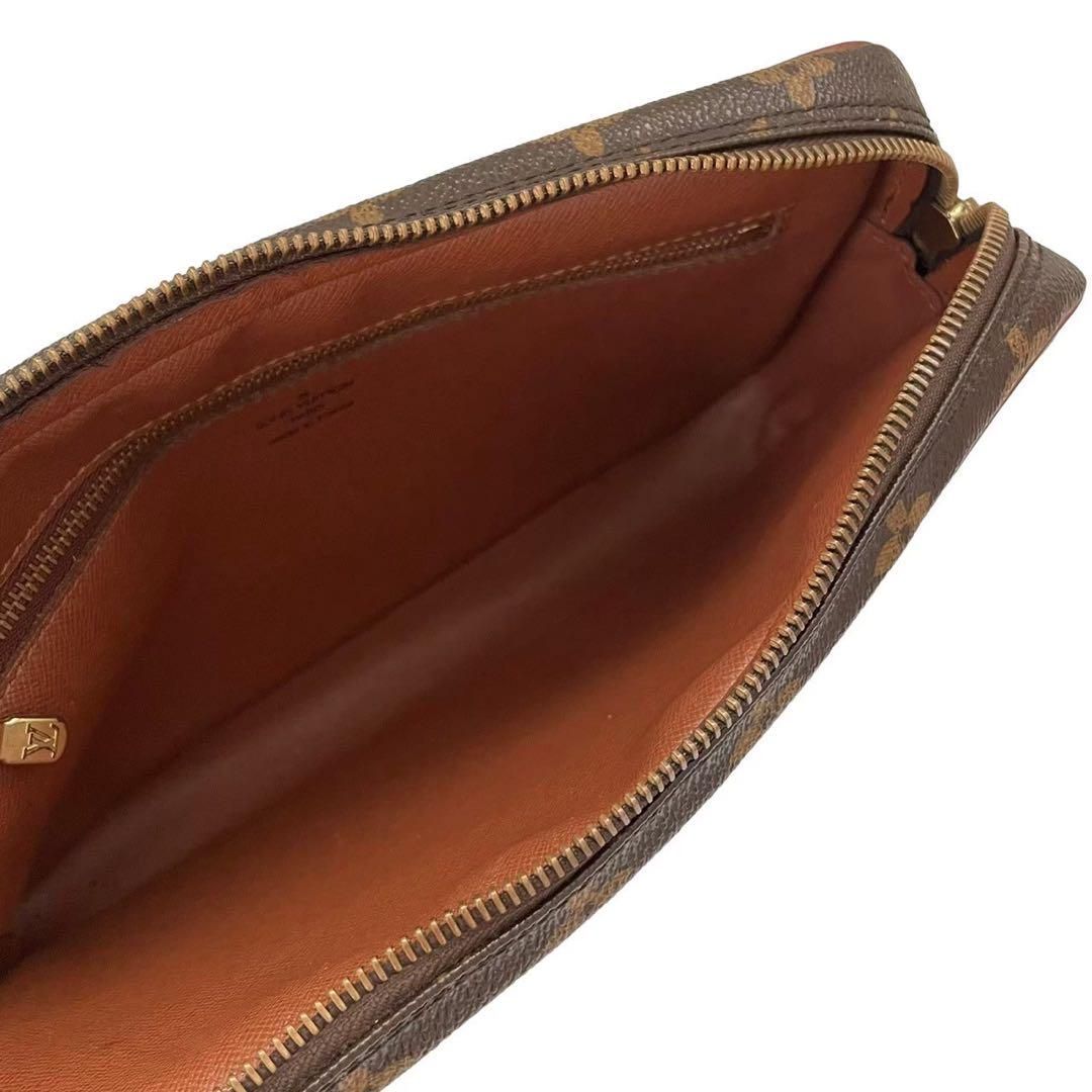 LOUIS VUITTON ルイ・ヴィトン クラッチバッグ 茶 LOUIS VUITTON ルイ・ヴィトン クラッチバッグ 茶