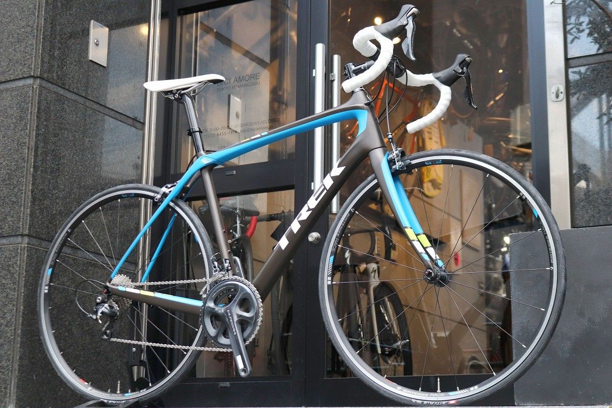 フルカーボン製ロードバイク - TREK Domane 5.2