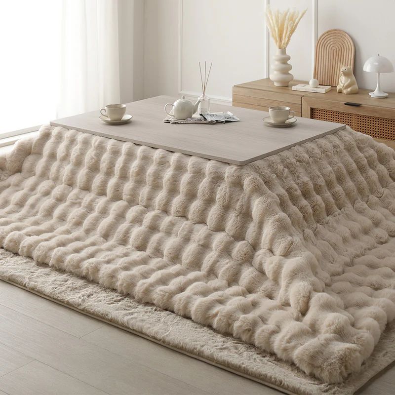 ２０２５年新は 贅沢な肌触り ふわとろのラビットファー調 ふっくらボリューム ふわとろラビットファー調 長方形こたつ掛け布団 単品 ３色選択可 11月上旬より順次出荷