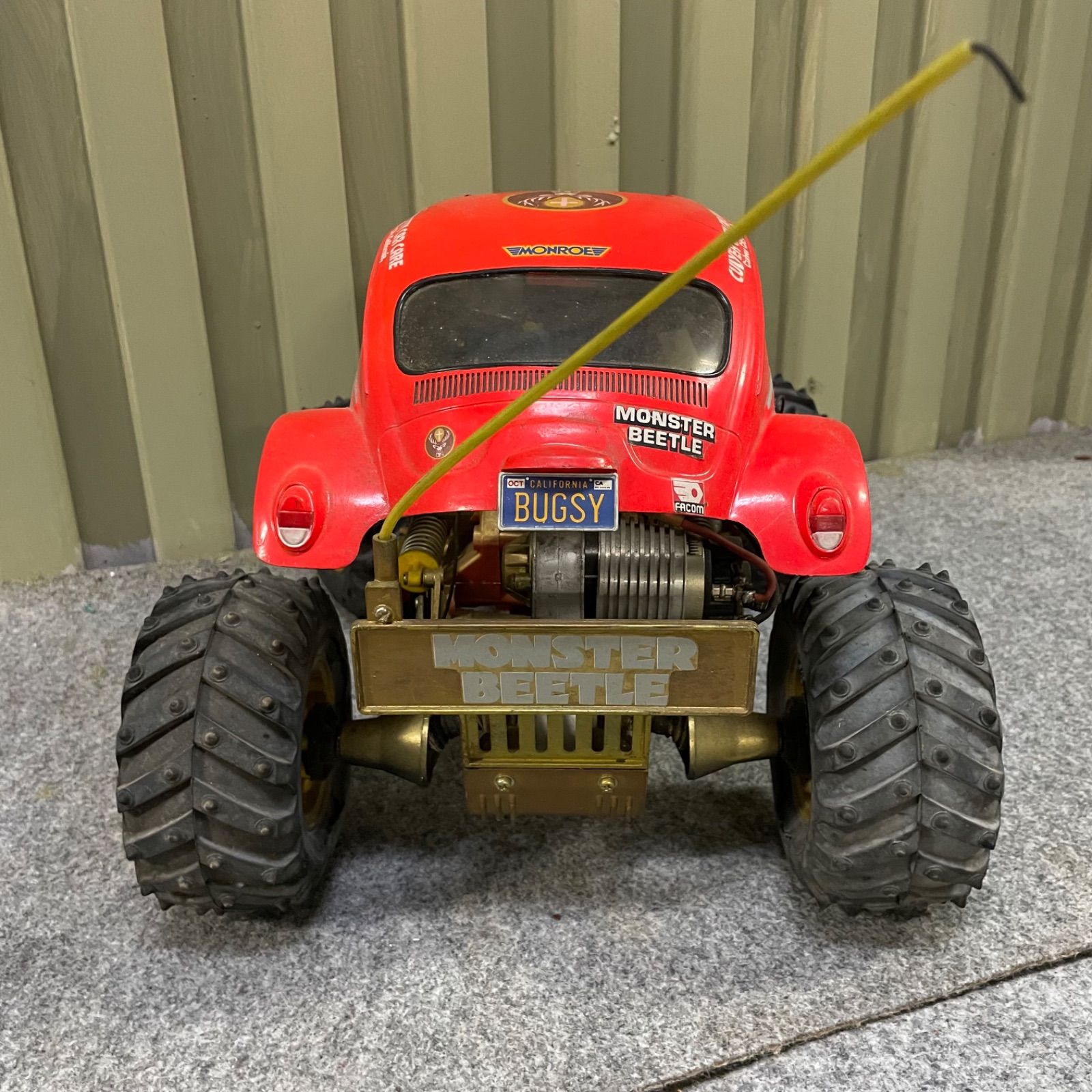 ラジコン 年代物 レトロ ジャンク ♭ 昭和レトロ ラジコン モンスタービートル 車 おもちゃ