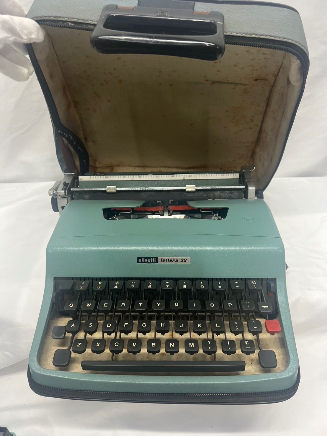 Olivetti Lettera 32 水色タイプライター 本体