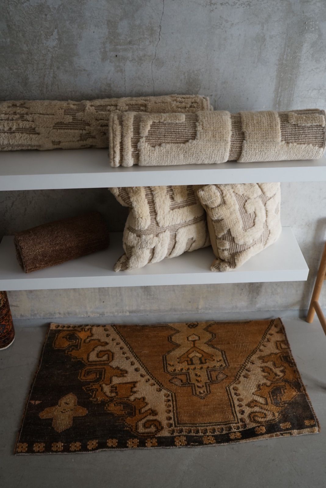 ヴィンテージラグ トルコ スモールサイズ ブラウン 106 × 57 cm No.TR25169