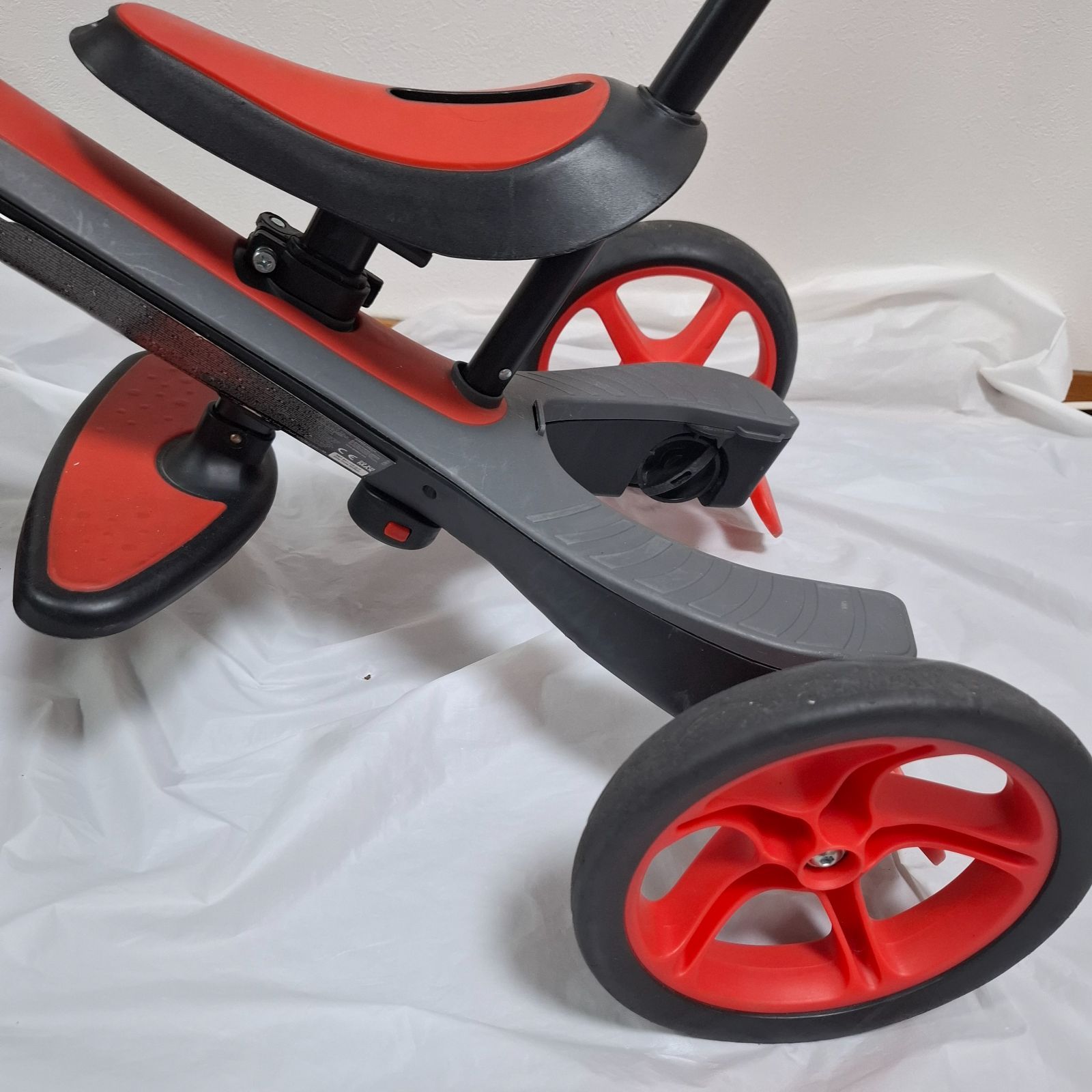 GLOBBER グロッバー エクスプローラートライク3in1 レッド