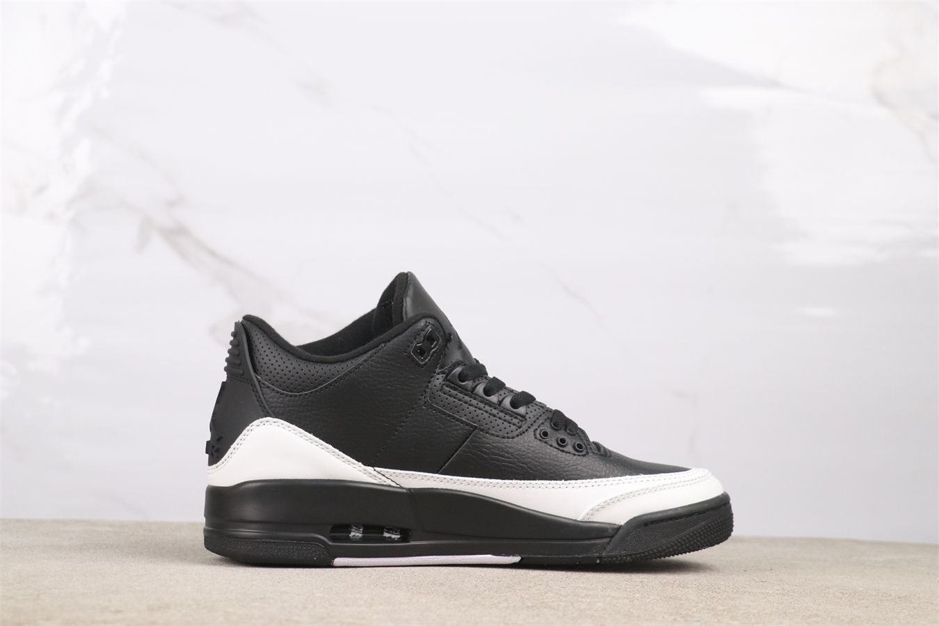 ま*ね様 Nike Vapor スパイク ホワイト/イエロー Nike Vapor スパイク ホワイト/イエロー スパイク