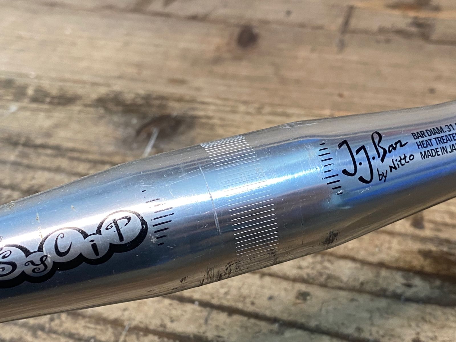 IB033 日東 NITTO JJ.BAN SYCIP シシップ ハンドルバー 31.8 幅660mm