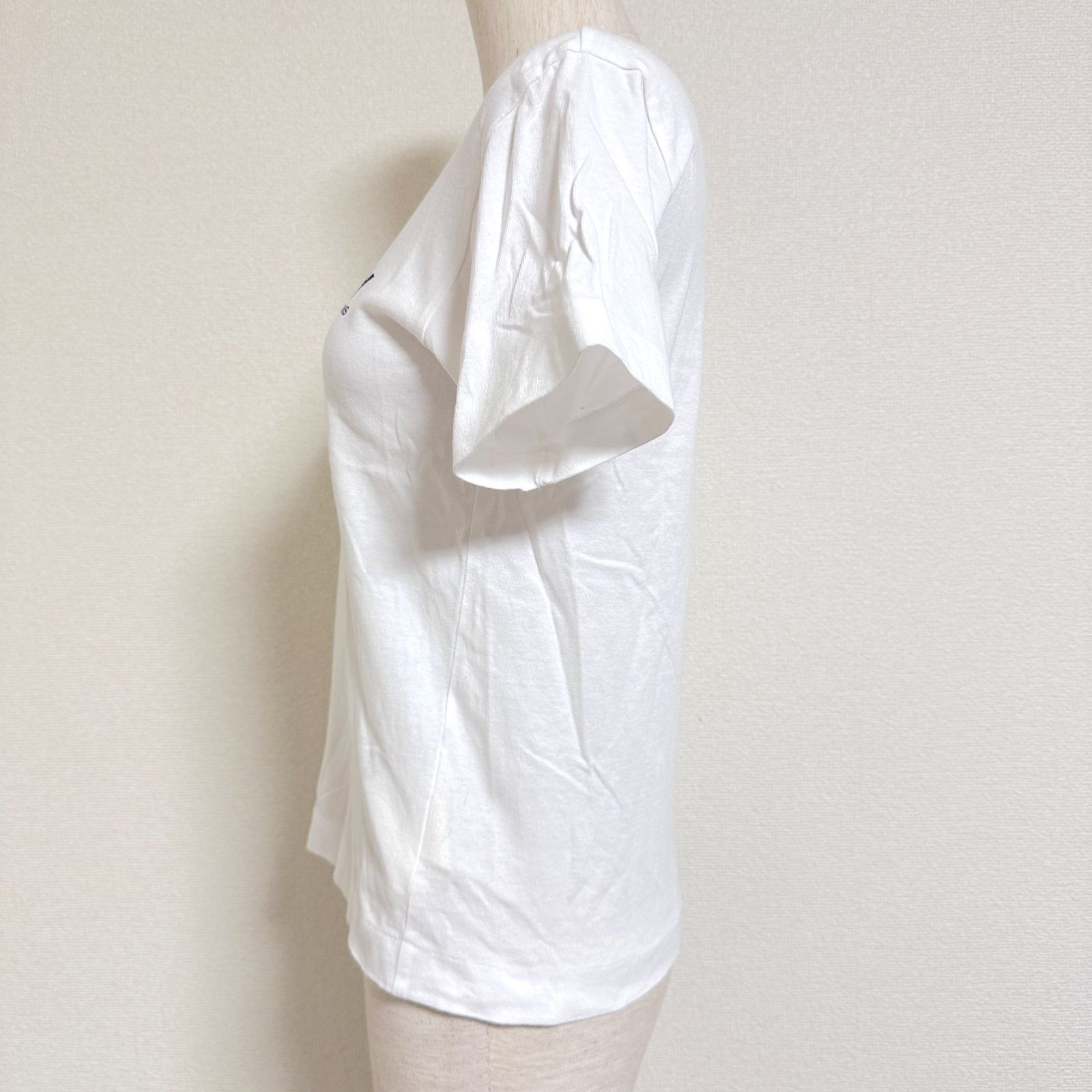 美品 プレイコムデギャルソン 半袖Tシャツ ホワイト サイズM プレイ コムデギャルソン ワンポイント金ハート 半袖Tシャツ-白