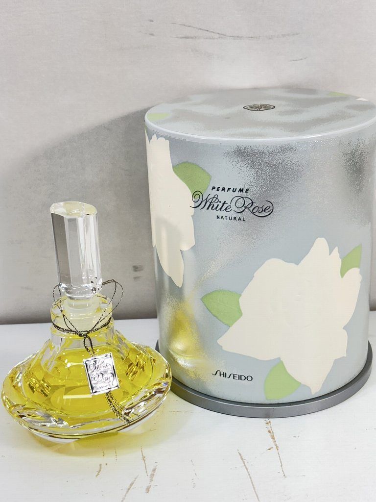 専用 資生堂 ホワイトローズナチュラル 未使用】資生堂 ホワイトローズ