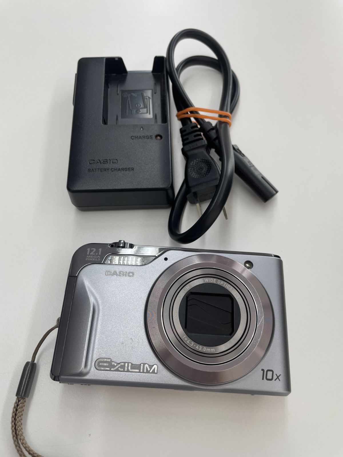 動作確認済みCASIO EXILIM EX-H10 コンデジ 動作確認済み】CASIO