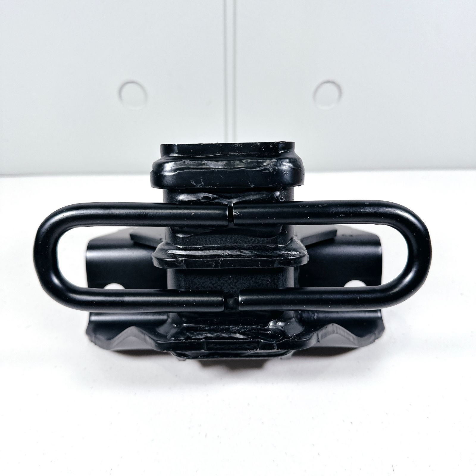 海外トヨタ純正】プラド ヒッチメンバー カバー セット 前期中期