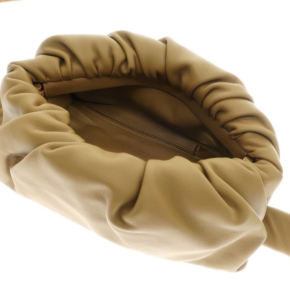 ボッテガヴェネタ BOTTEGAVENETA