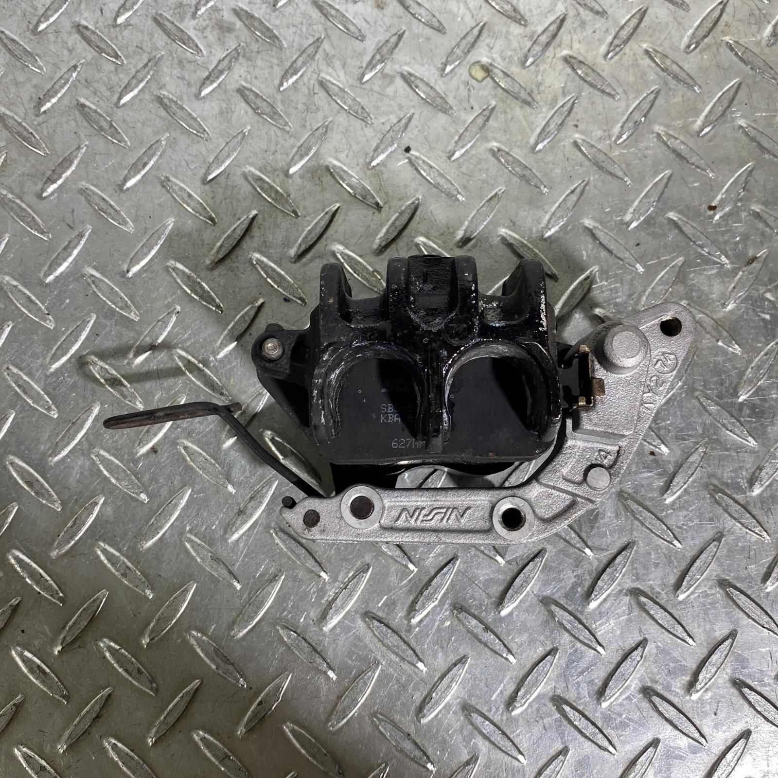 右 ホンダ