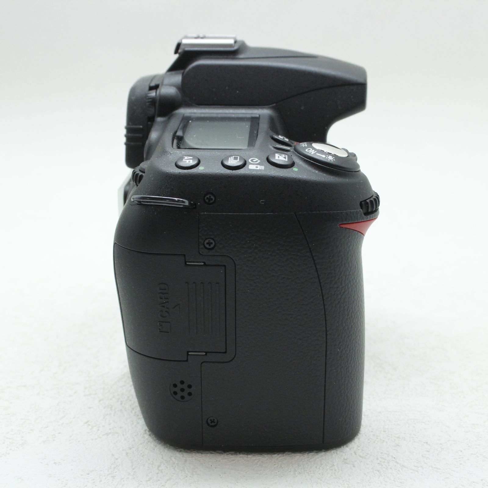 大人気 Nikon D90 ボディ　 Nikon D90 ボディと望遠レンズセット カメラ