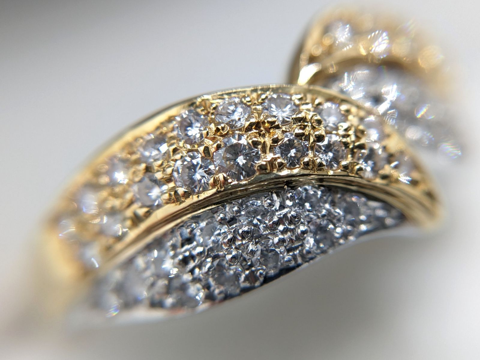 金・プラチナ】天然ダイヤモンドのコンビリング【0.58ct】【0.066ct  