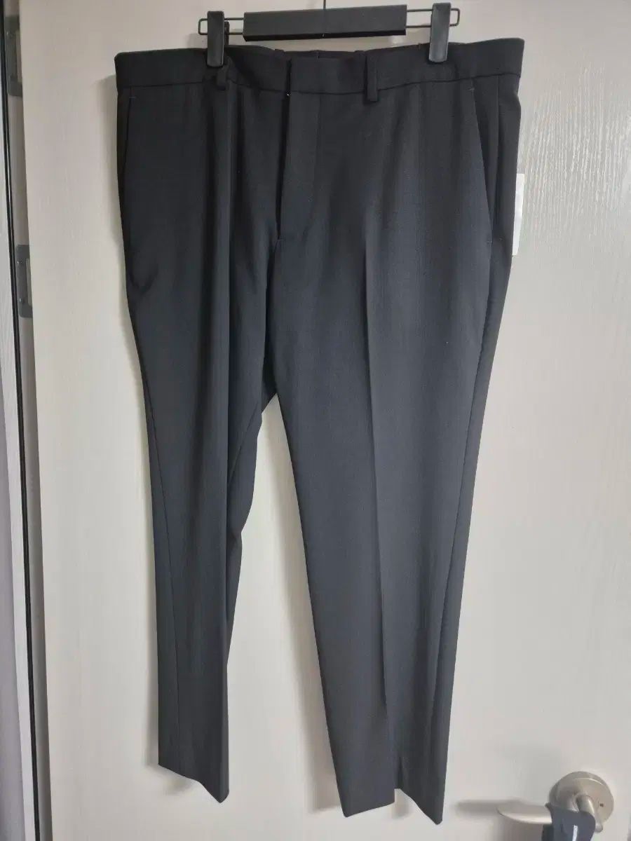 セオリー ホビアート ペイトン パンツ ブラック 36