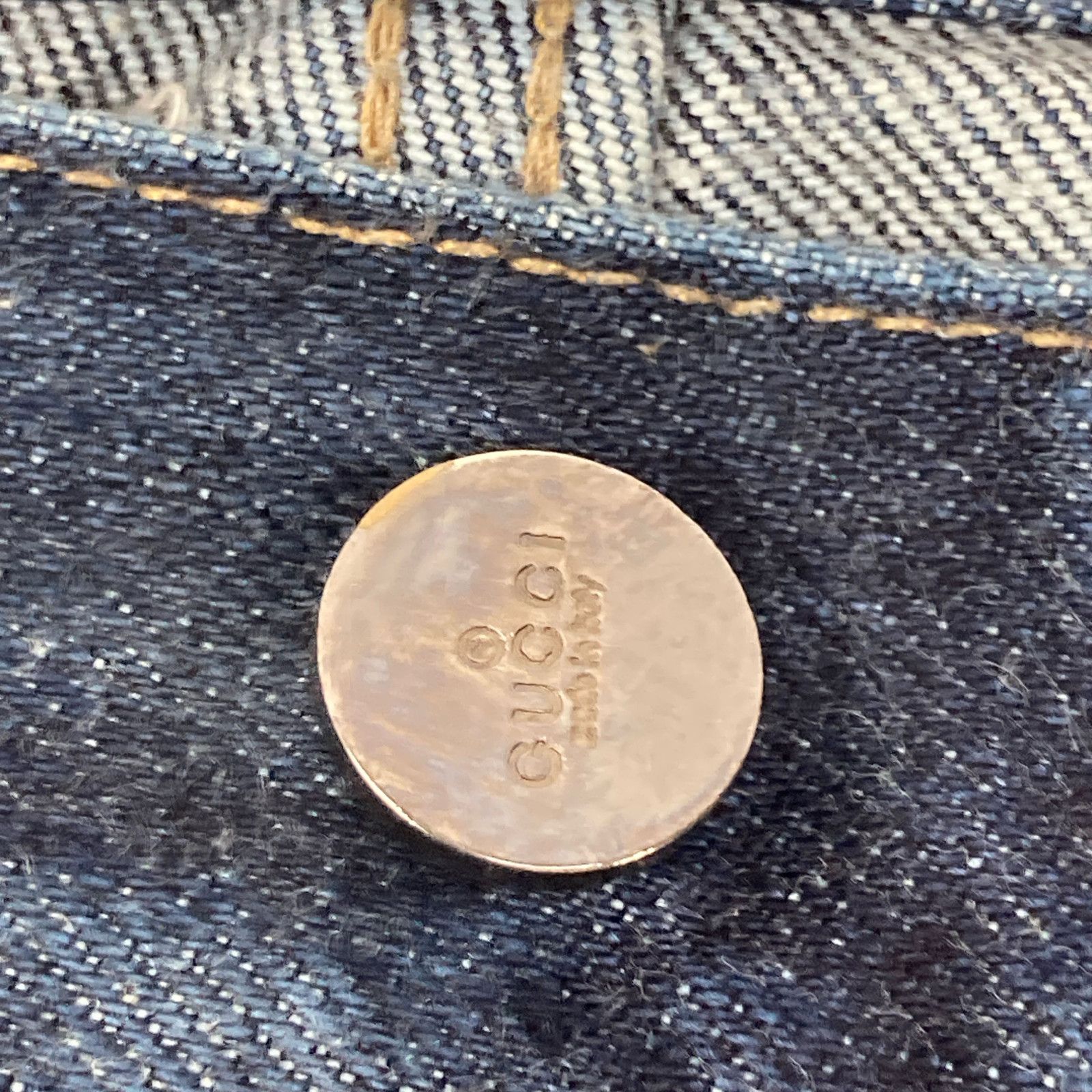 GUCCI