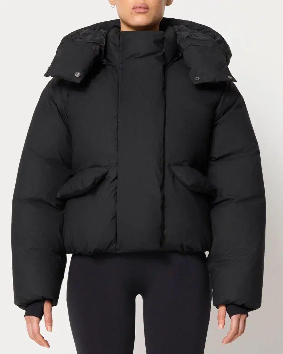 Khy カイリー・ジェンナー Standard Puffer Jacket Black - メルカリ