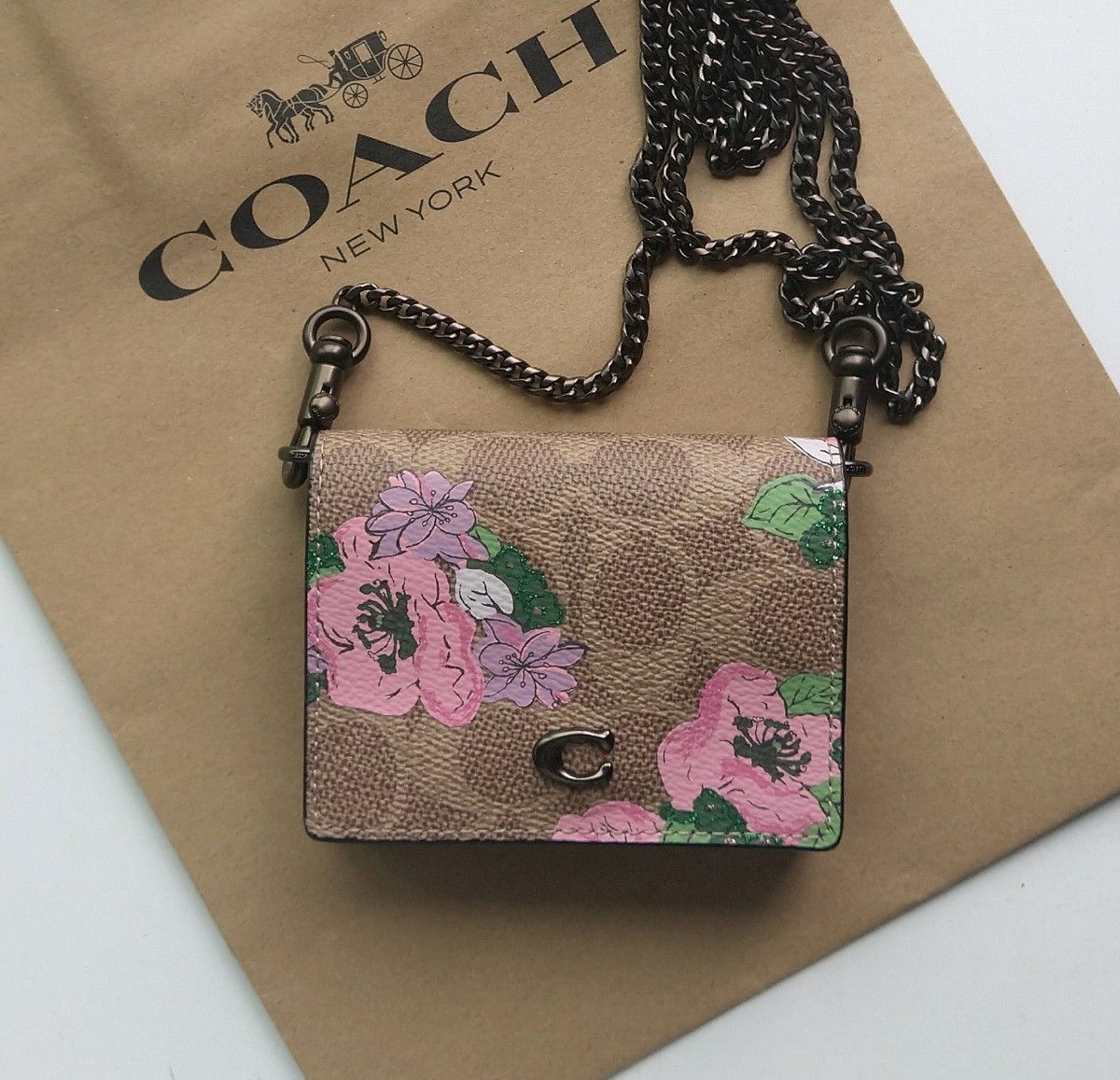 新品】COACH コーチ ポシェット ショルダーバッグ 財布 花柄 - 伊藤