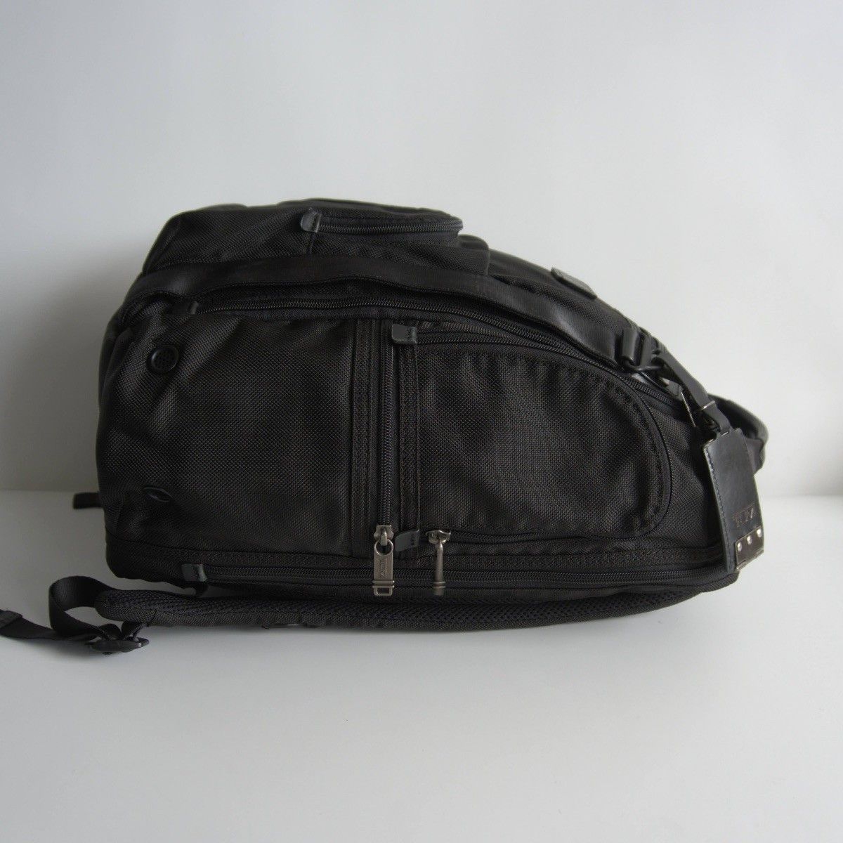 美品】 TUMI トゥミ 【22382DH/Alpha Bravo キングスビル