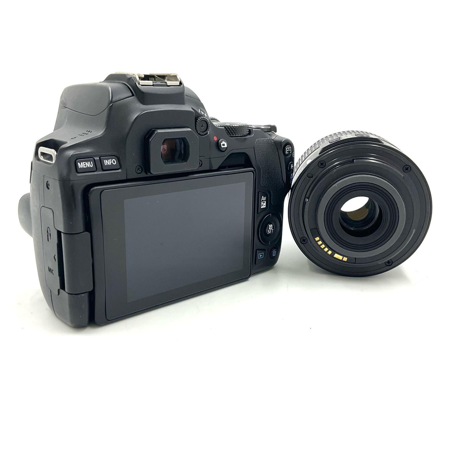 超美品　771ショット/箱付 D5600 ダブルズームキット/SD64GB 超美品 771ショット/箱付 D5600 ダブルズームキット/SD64GB 超美