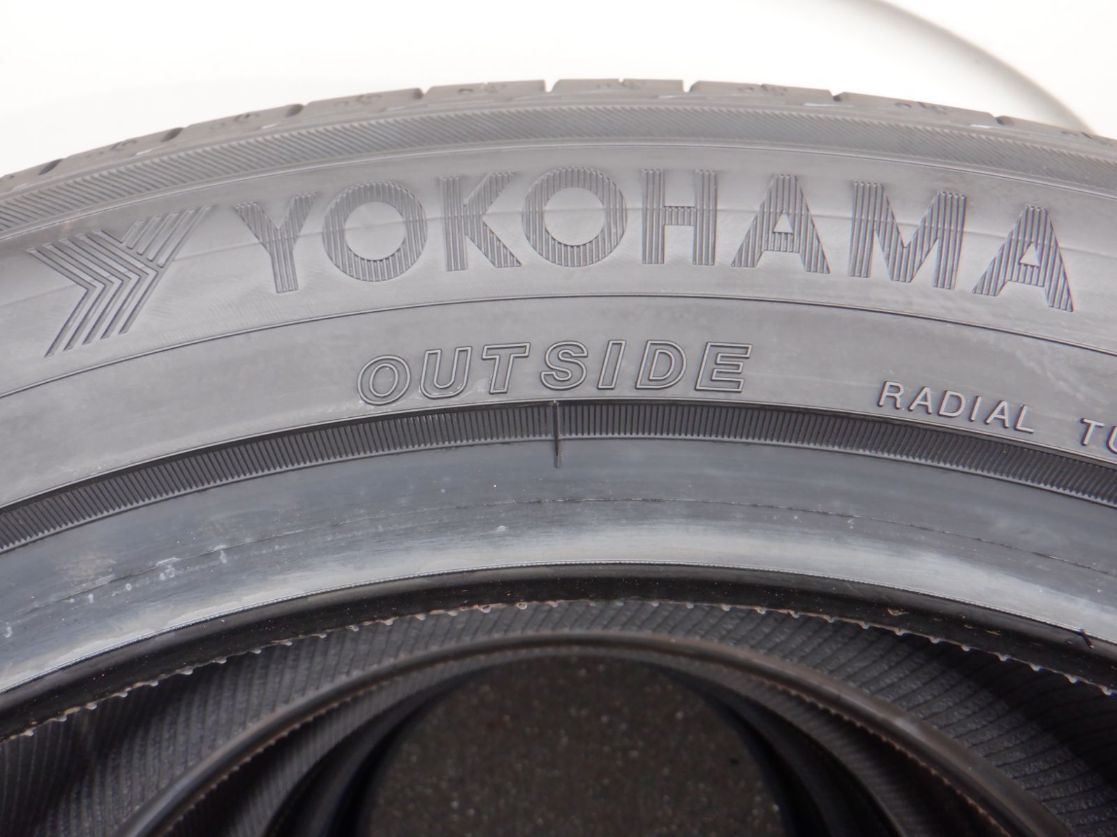 ♥品 245|45Ｒ19 ４本 ヨコハマ アドバンｄB V552 ＢＭＷ ５シリーズ ６シリーズ ７シリーズ メルセデスベンツ Ｅクラス Ｓクラス アウディＡ６ Ａ７などに