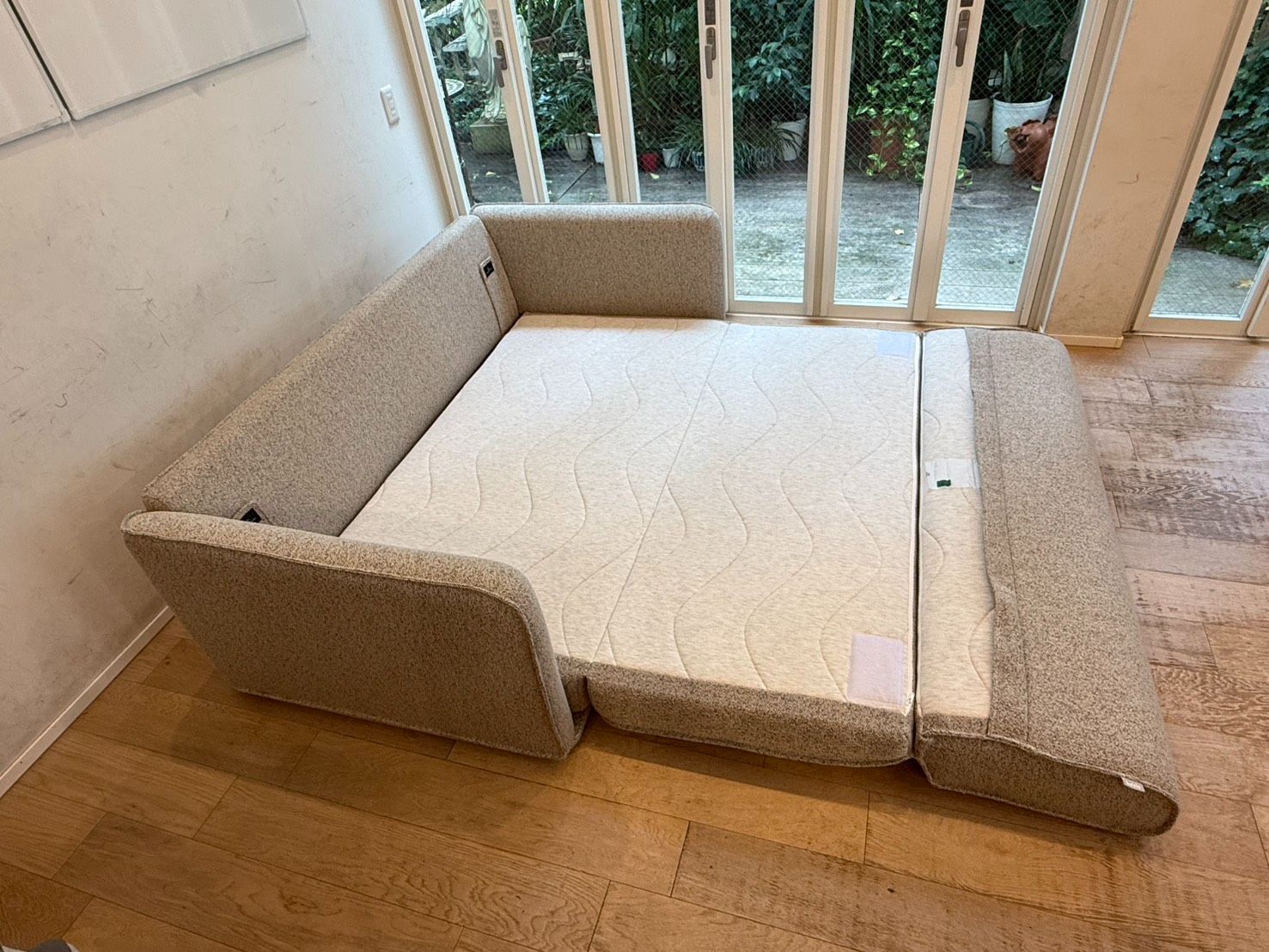 コアラソファーベッドCUSHY