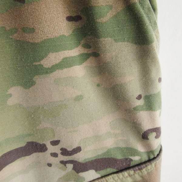 実物 米軍 US ARMY ACU マルチカム コンバットパンツ M-R 防虫素材 ミリタリーパンツ サバゲー サバイバルゲーム D 146-25-0032 ZV