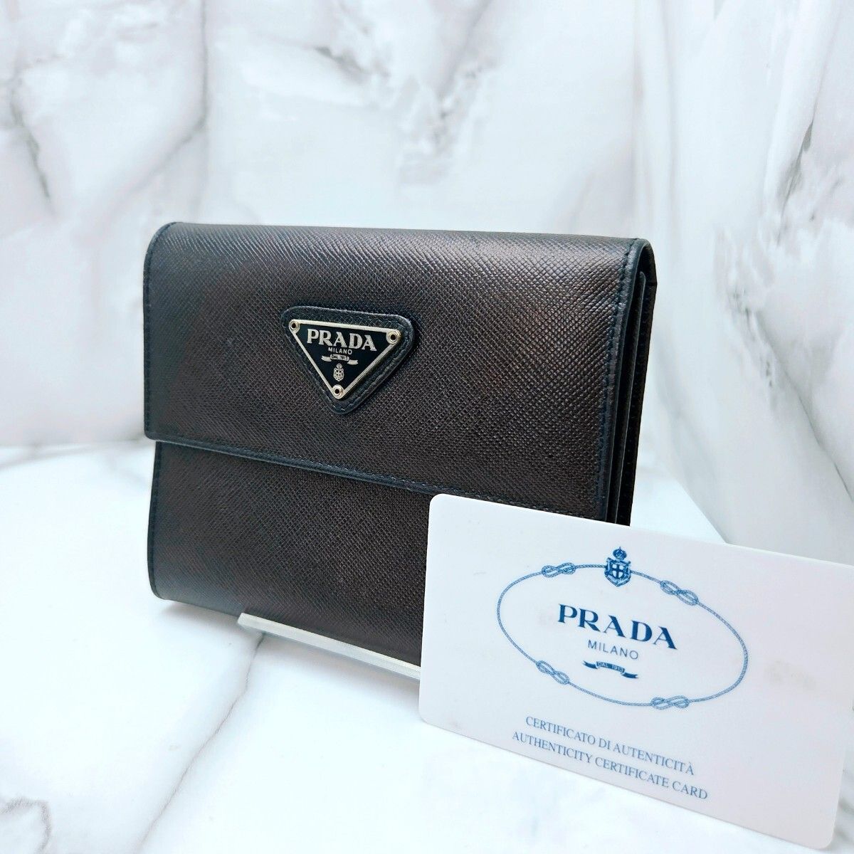 プラダ サフィアーノ レザー 三角プレート ブラック 財布 ウォレット PRADA Saffiano leather triangle plate black wallet wallet