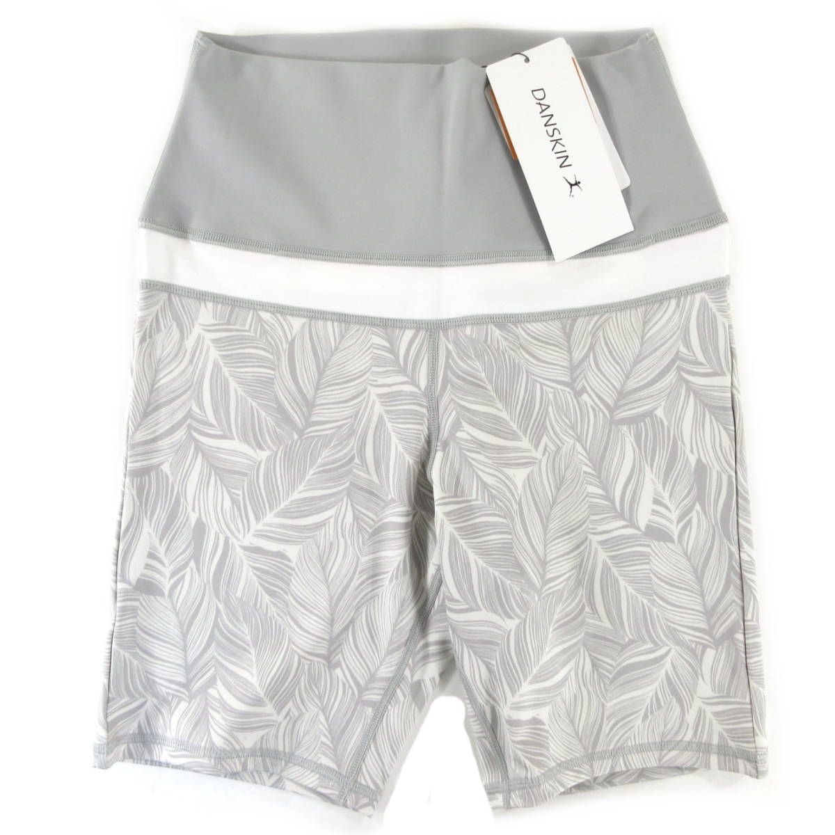 水陸両用 定1.1万 新品 DANSKIN ダンスキン 吸汗速乾 ストレッチ UVケア WATER REC PRINT RISE-UP SHORT ウォーター  レック プリント ライズアップ ショート レギンス ヨガ ピラティス 灰 DC20151P - メルカリ