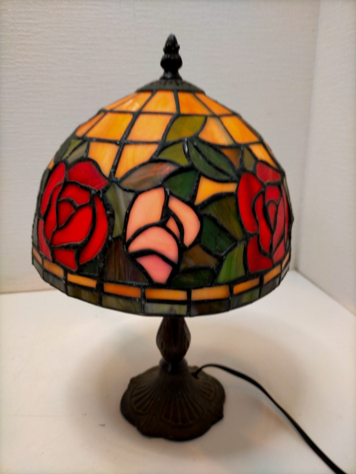 ステンドグラスランプ オレンジ 色彩オレンジ色のランプ オレンジ色のステンドグラス インテリア雑貨