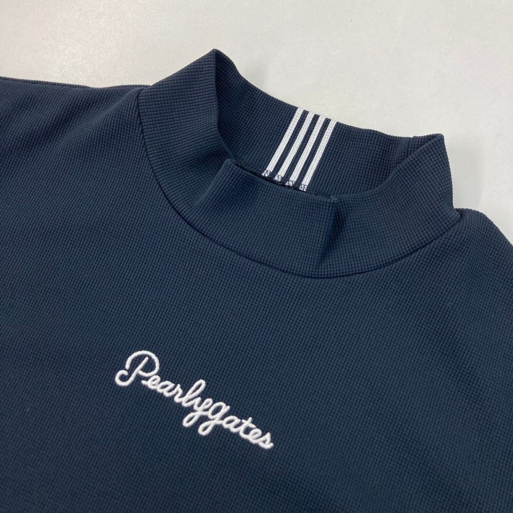 サイズ：4 PEARLY GATES パーリーゲイツ 2023年モデル モックネック 半袖Tシャツ 刺繍  ネイビー系 [240101438691] ゴルフウェア メンズ ストスト サイズ：4 PEARLY GATES パーリーゲイツ 2023年モデル モック