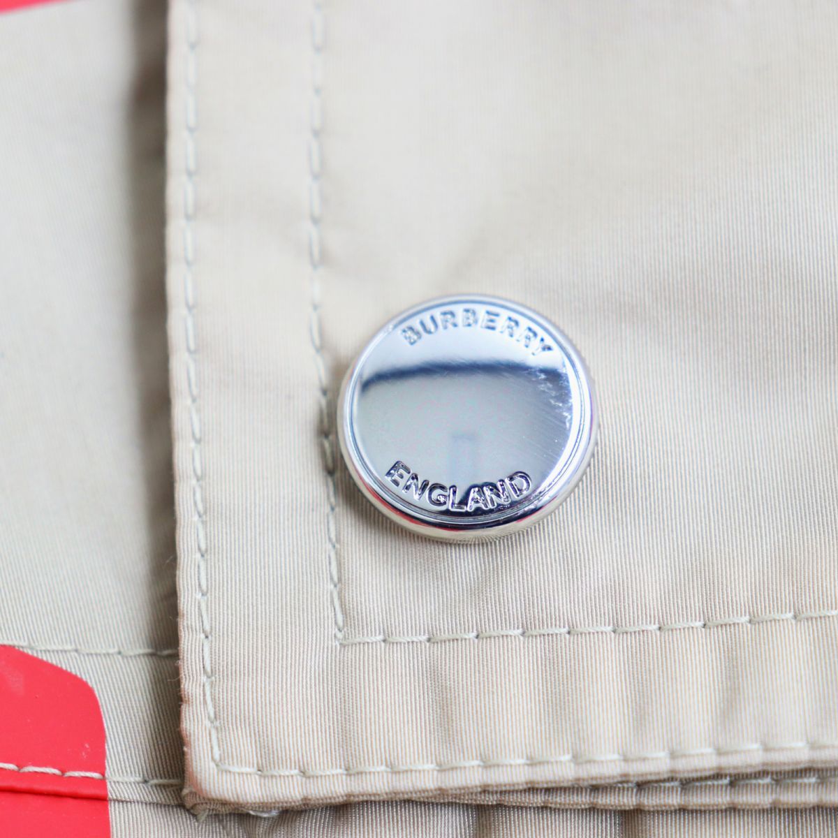 未使用品○22SS バーバリー ユニバーサル パスポート 8051865 ハーフ