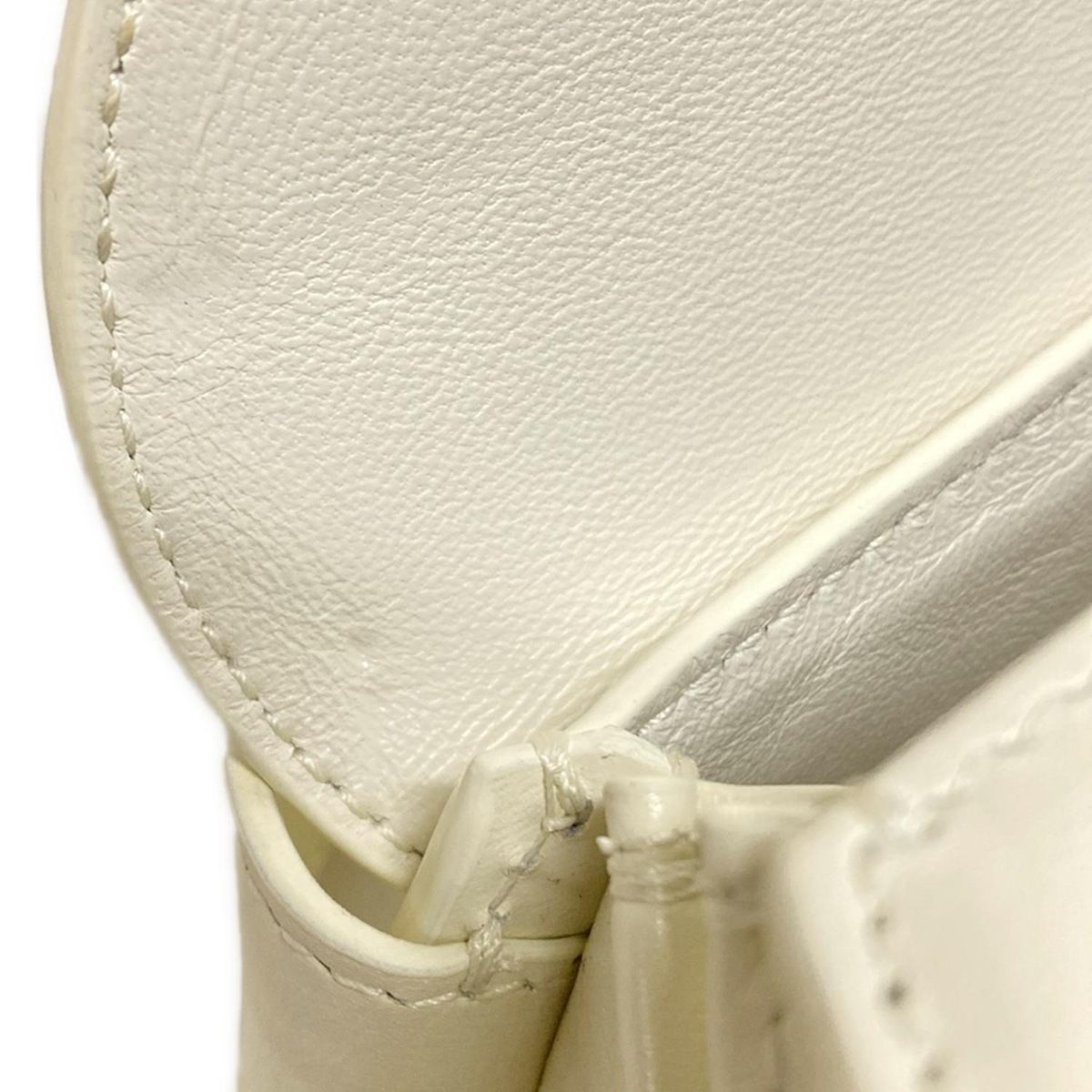 ショルダーバッグ