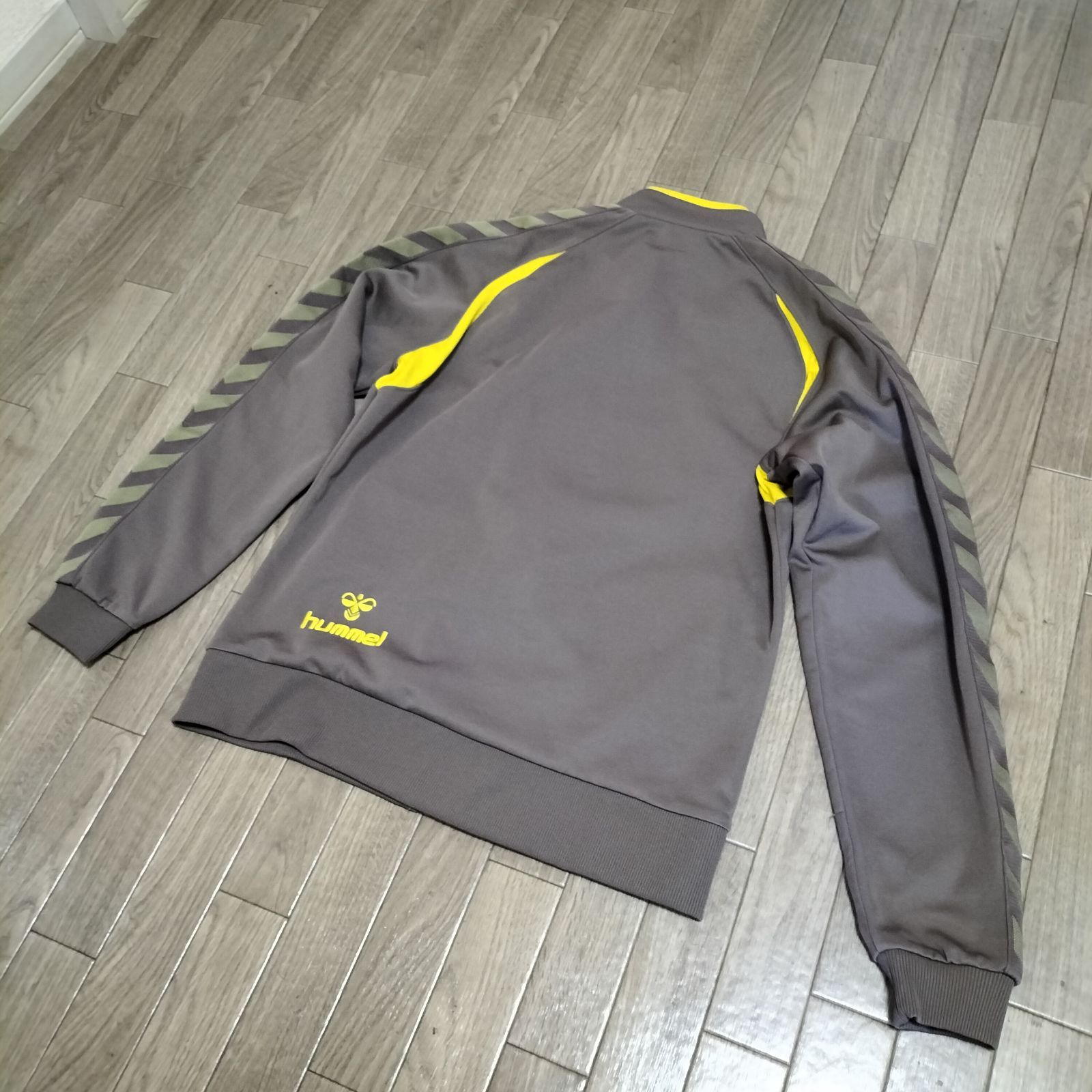 ヒュンメル] ジャージ メンズ 上下 サイドライン 吸汗速乾 ドライ ヒュンメル] ジャージ メンズ 上下 サイドライン 吸汗速乾 ドライ ヒュンメル]  ジャージ メンズ 上下 サイドライン 吸汗速乾 ドライ 楽天市場】ヒュンメル ジャージ 上下 メンズ トレーニングウェア ... [ヒュンメル] ジャージ メンズ 上下 サイドライン 吸汗速乾 ドライ