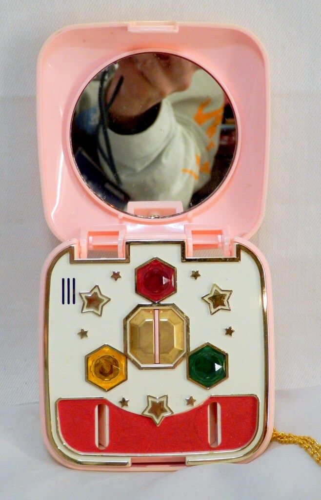 タカラ 2代目ひみつのアッコちゃん リングコンパクト タカラ 2代目ひみつのアッコちゃん リングコンパクト 参考価格