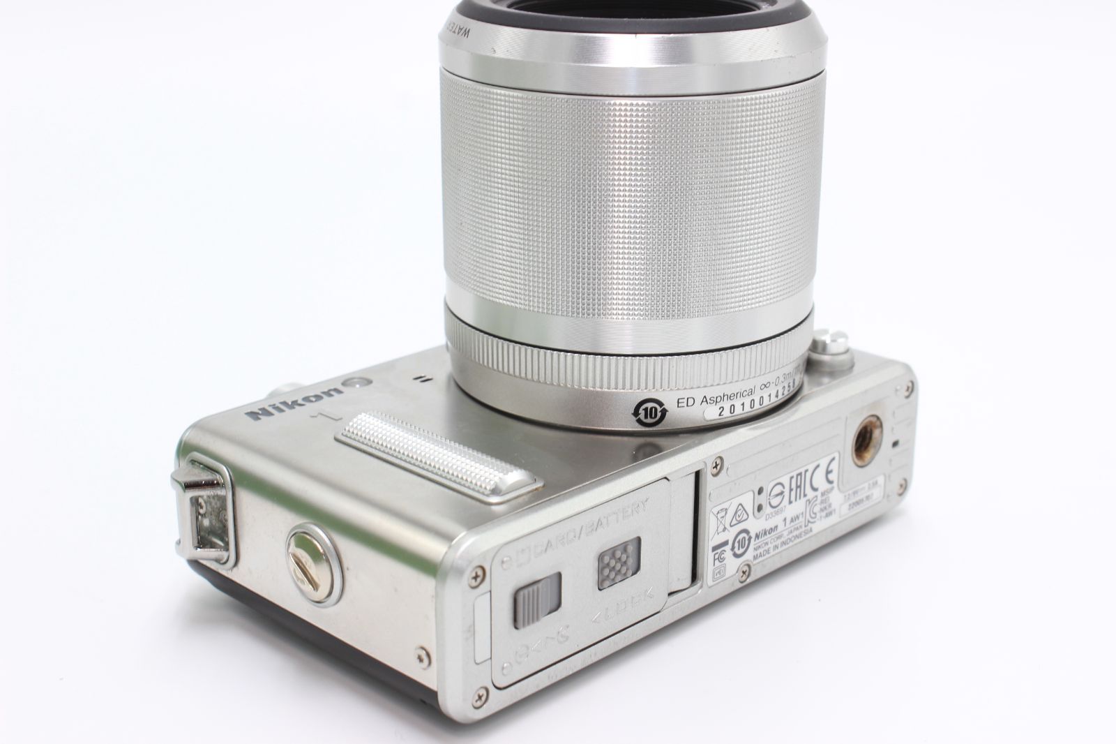 中古Nikon ミラーレス一眼カメラ Nikon1 AW1 防水ズームレンズキット