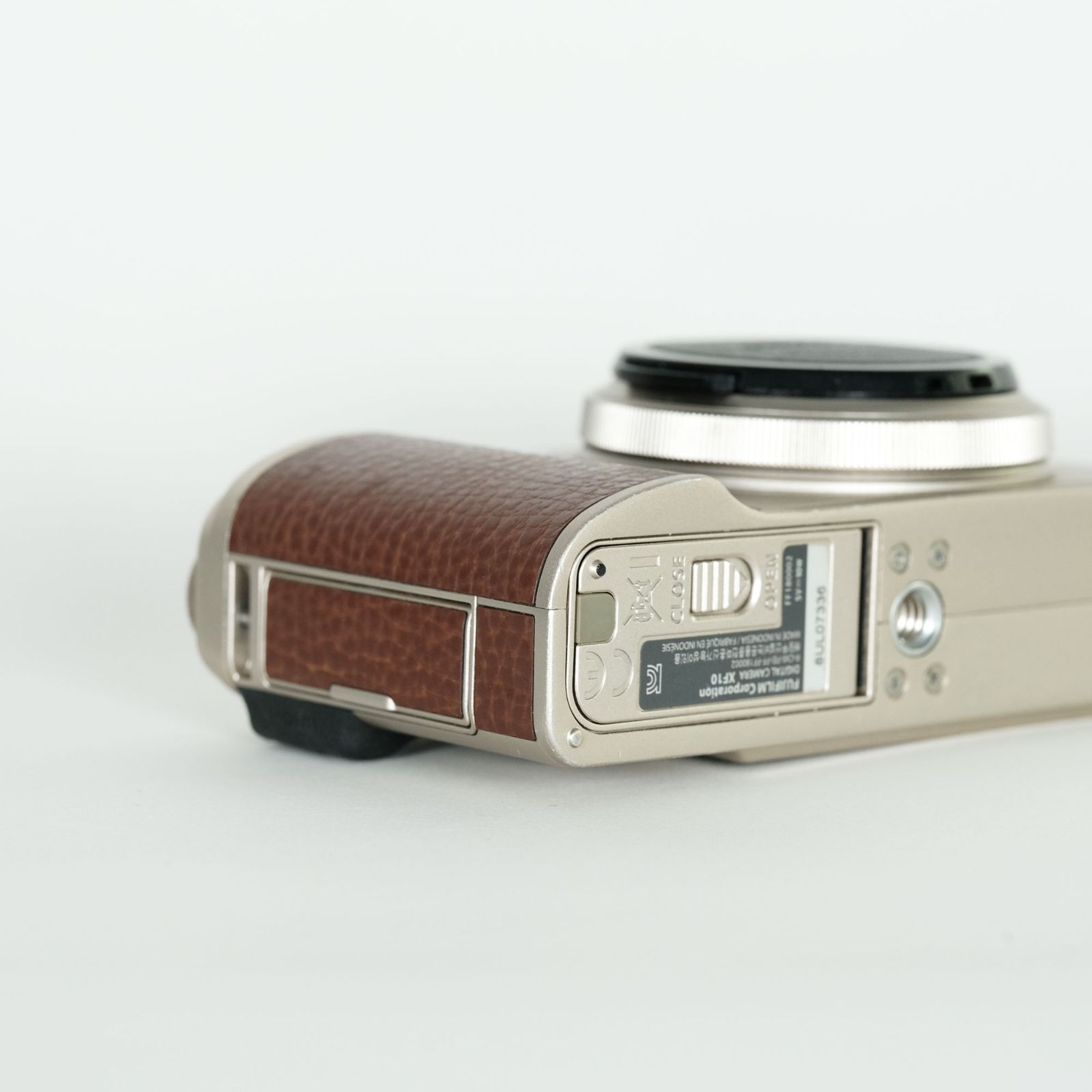 FUJIFILM XF10 / シャンパンゴールド 71ZHksMzkkL._UF894,1000_QL80_.jpg